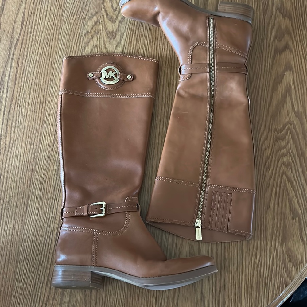Michael kors boots